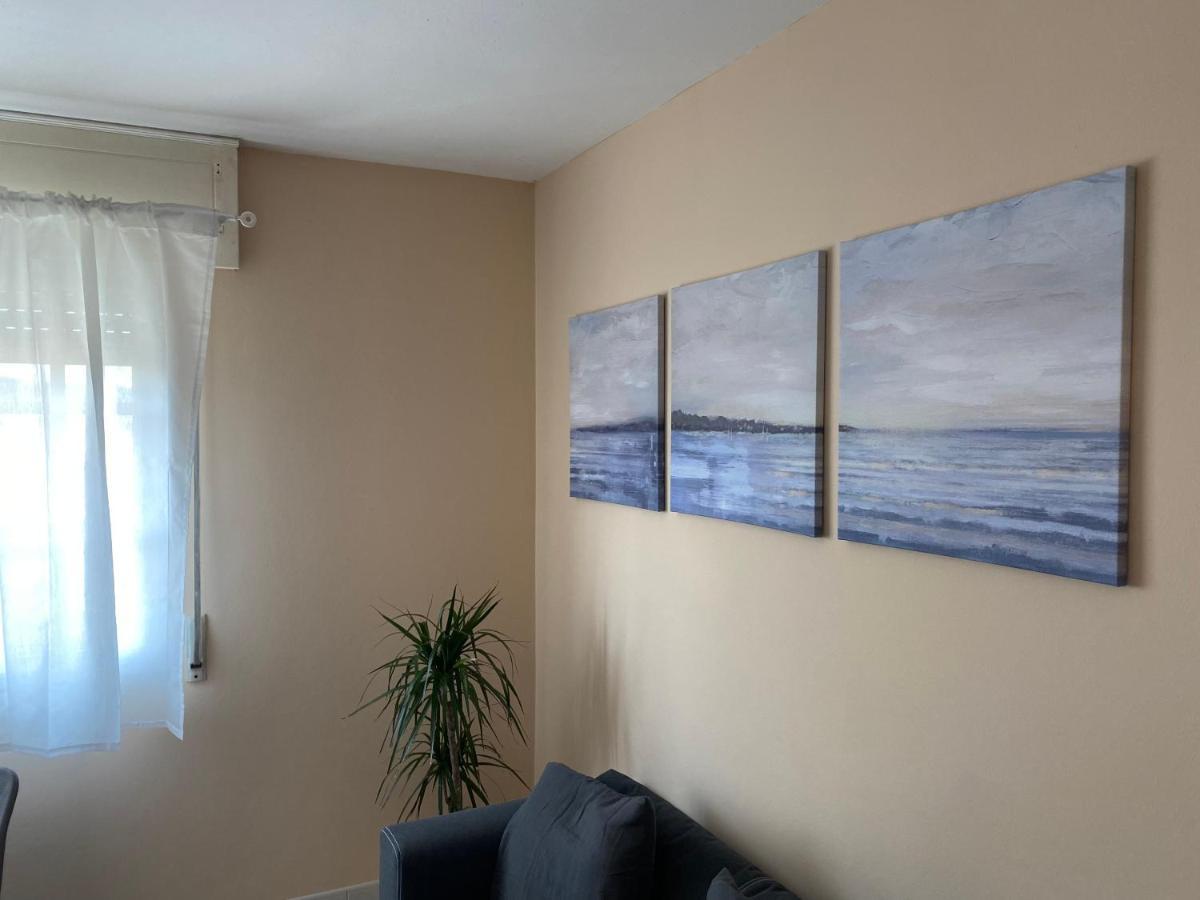 Apartamento En Rias Baixas-Aguino-Ribeira Bagian luar foto